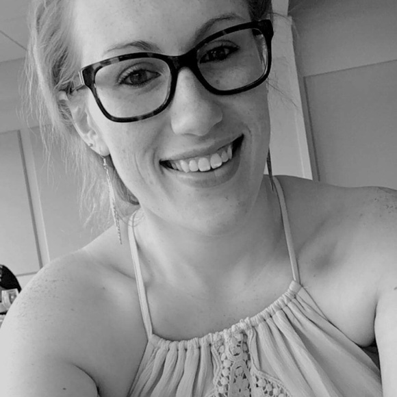 Meet your Posher, Mehgyn - Picture 1 of 1